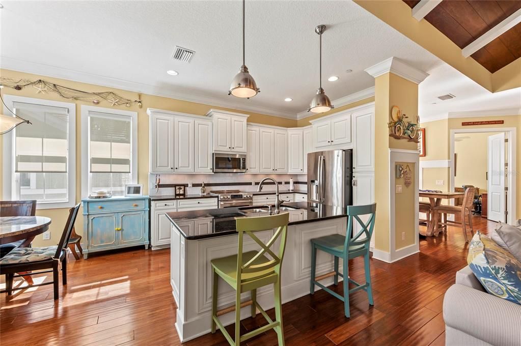 For Sale: $1,250,000 (3 beds, 3 baths, 2962 Square Feet)