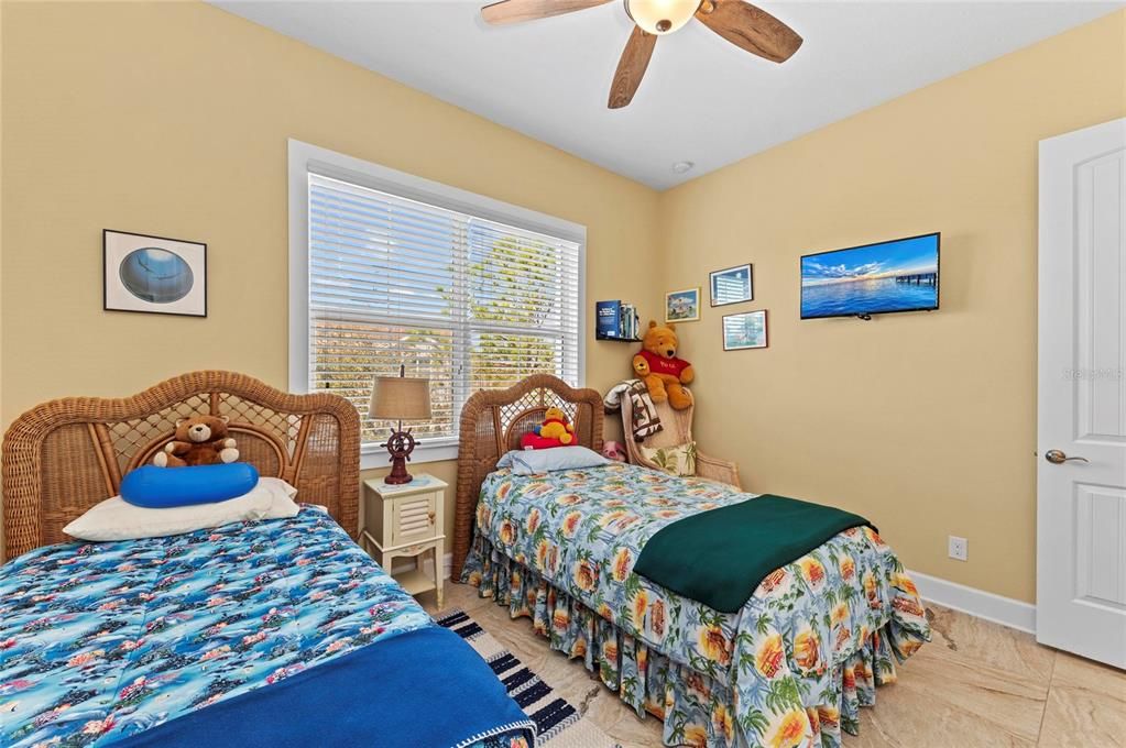For Sale: $1,250,000 (3 beds, 3 baths, 2962 Square Feet)
