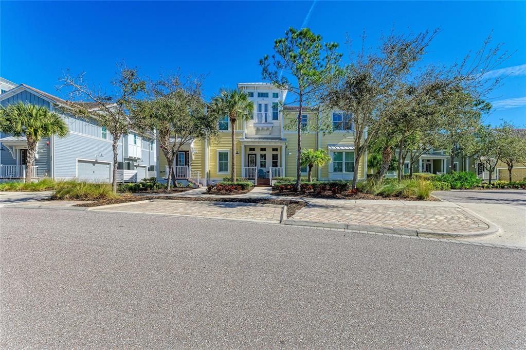 For Sale: $1,250,000 (3 beds, 3 baths, 2962 Square Feet)