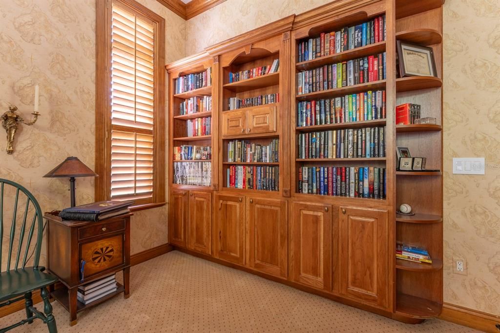 For Sale: $2,450,000 (4 beds, 4 baths, 6999 Square Feet)