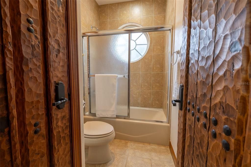 For Sale: $2,450,000 (4 beds, 4 baths, 6999 Square Feet)