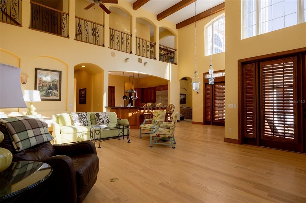 For Sale: $2,450,000 (4 beds, 4 baths, 6999 Square Feet)