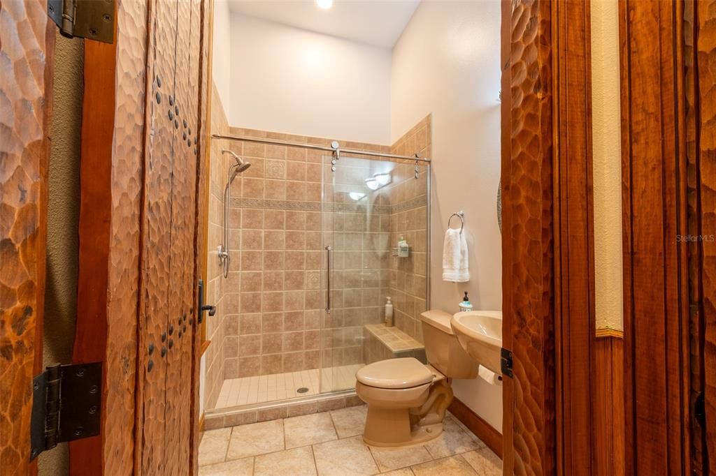 For Sale: $2,450,000 (4 beds, 4 baths, 6999 Square Feet)