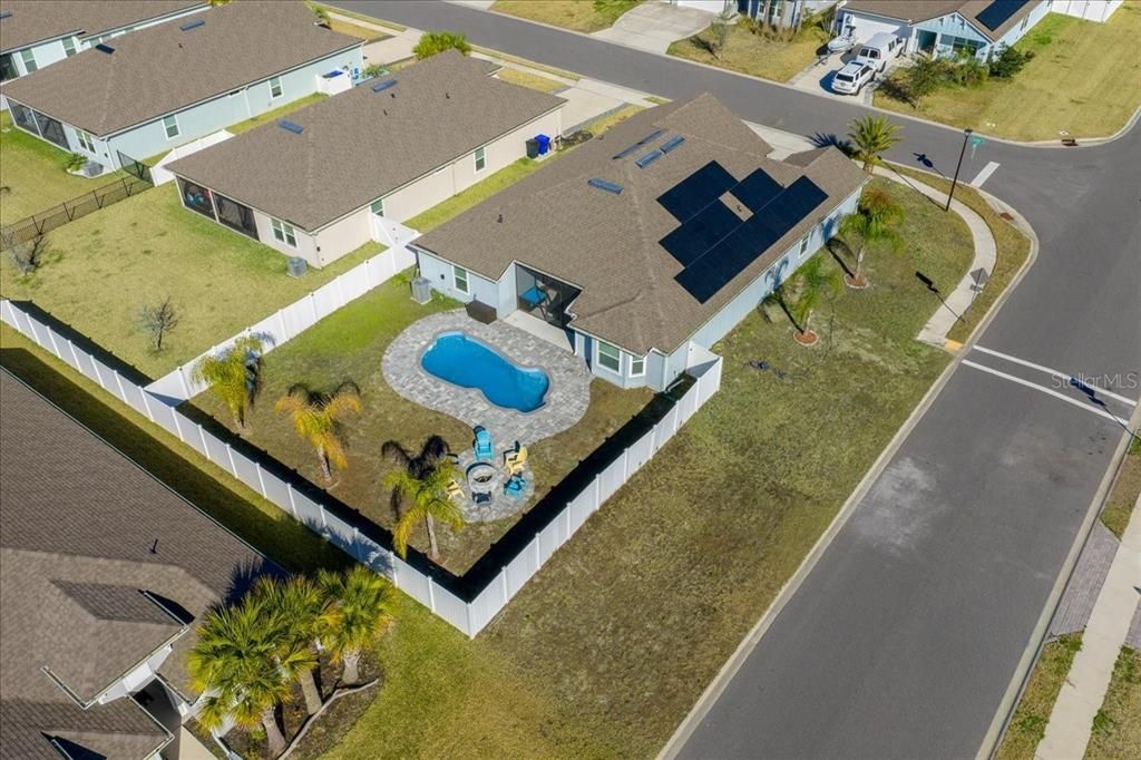 For Sale: $549,999 (4 beds, 3 baths, 2361 Square Feet)
