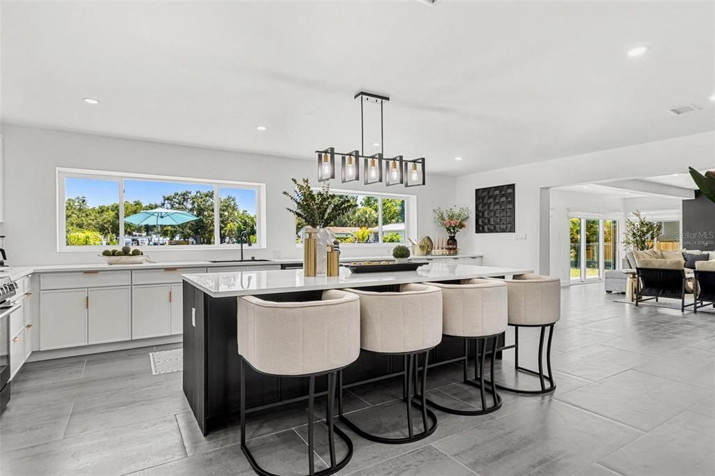 Active With Contract: $1,350,000 (4 beds, 4 baths, 3477 Square Feet)