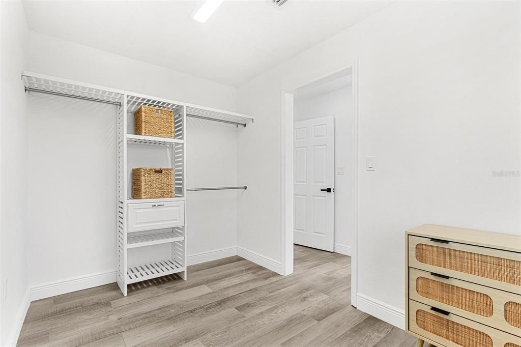 Active With Contract: $1,350,000 (4 beds, 4 baths, 3477 Square Feet)