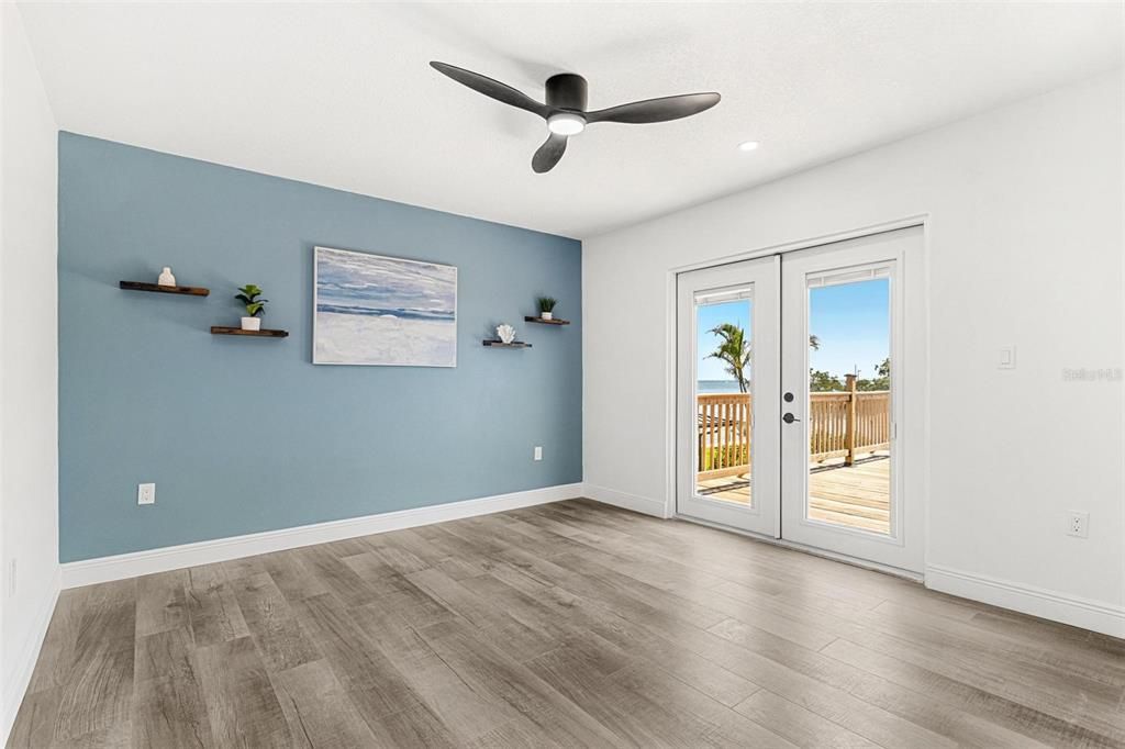Active With Contract: $1,350,000 (4 beds, 4 baths, 3477 Square Feet)