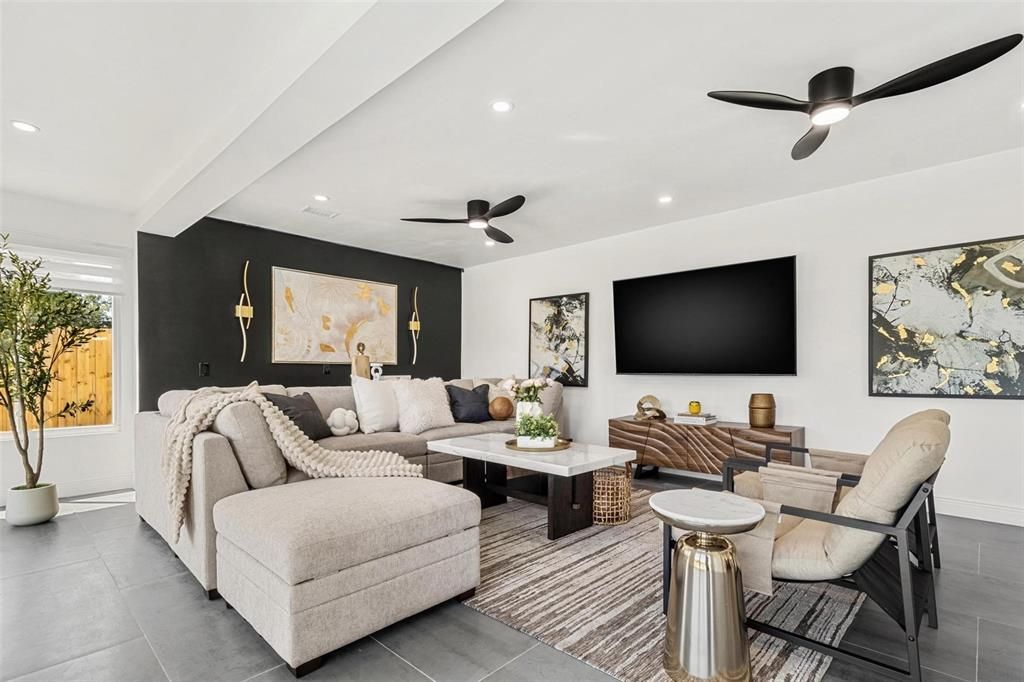 Active With Contract: $1,350,000 (4 beds, 4 baths, 3477 Square Feet)