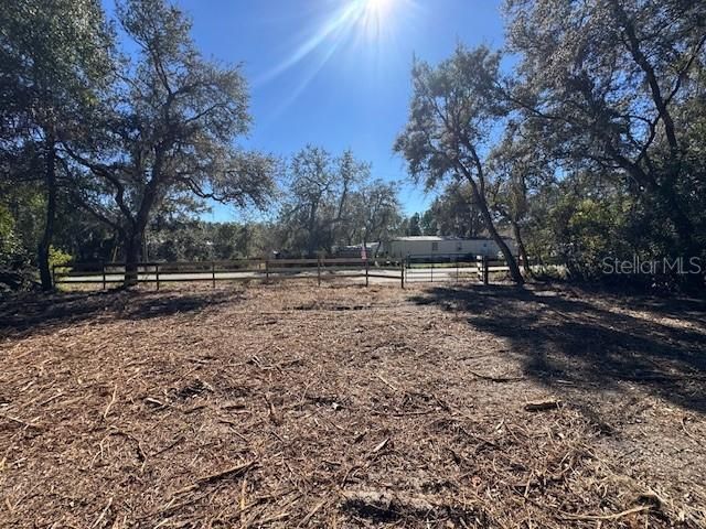 待售: $29,900 (0.26 acres)