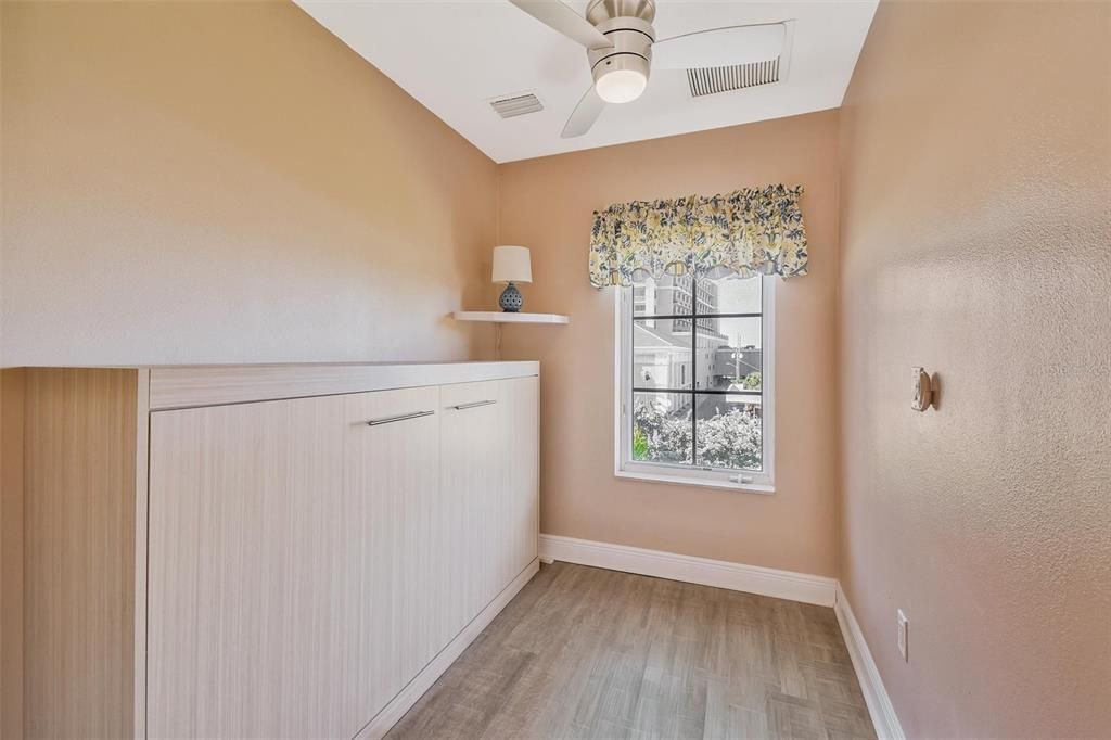 En Venta: $1,175,000 (2 camas, 2 baños, 1619 Pies cuadrados)