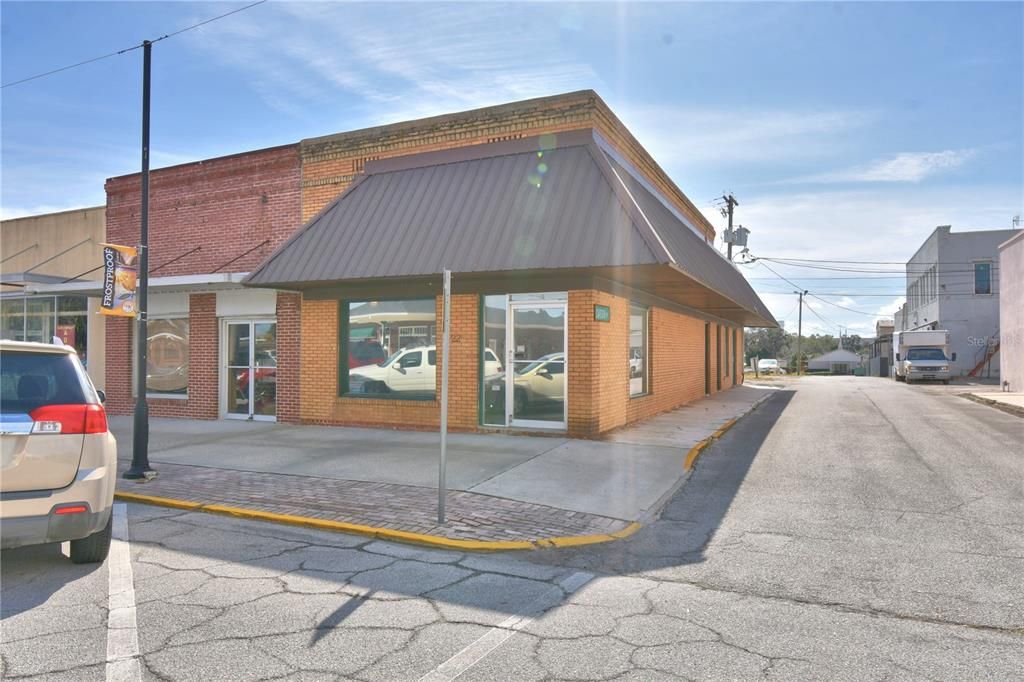 待售: $119,900 (0 贝兹, 0 浴室, 1976 平方英尺)