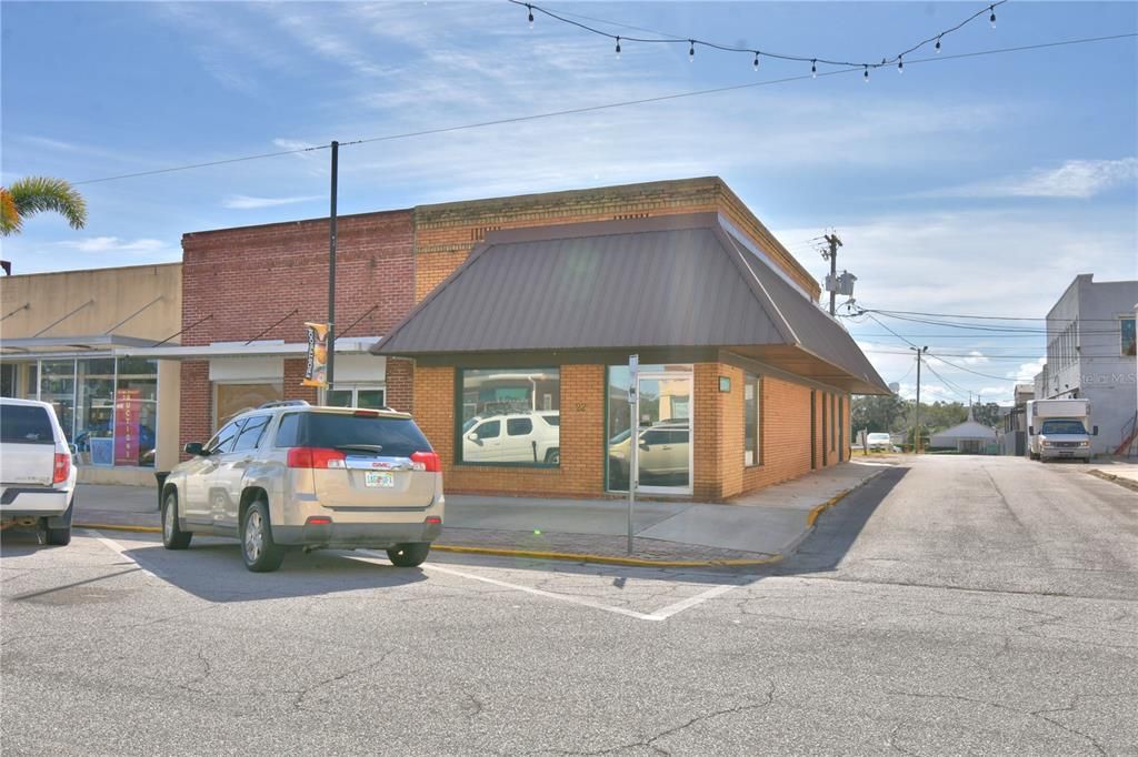 待售: $119,900 (0 贝兹, 0 浴室, 1976 平方英尺)