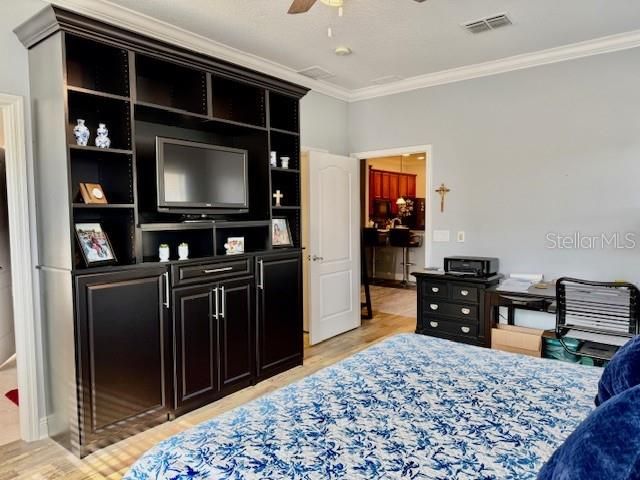 Activo con contrato: $279,900 (2 camas, 2 baños, 1265 Pies cuadrados)