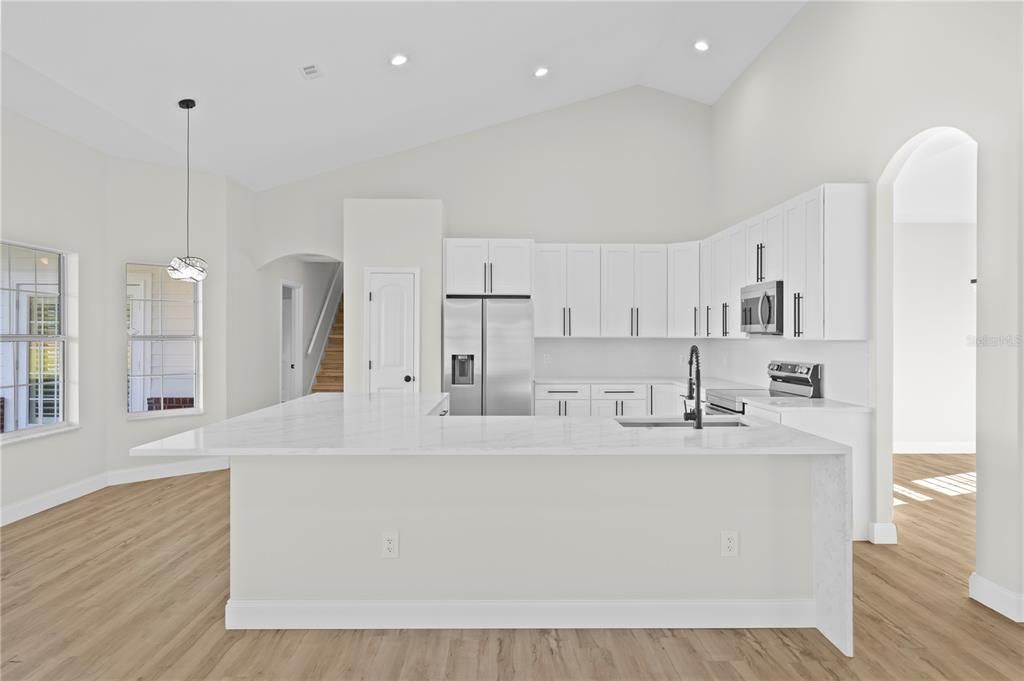 En Venta: $599,990 (4 camas, 2 baños, 2832 Pies cuadrados)