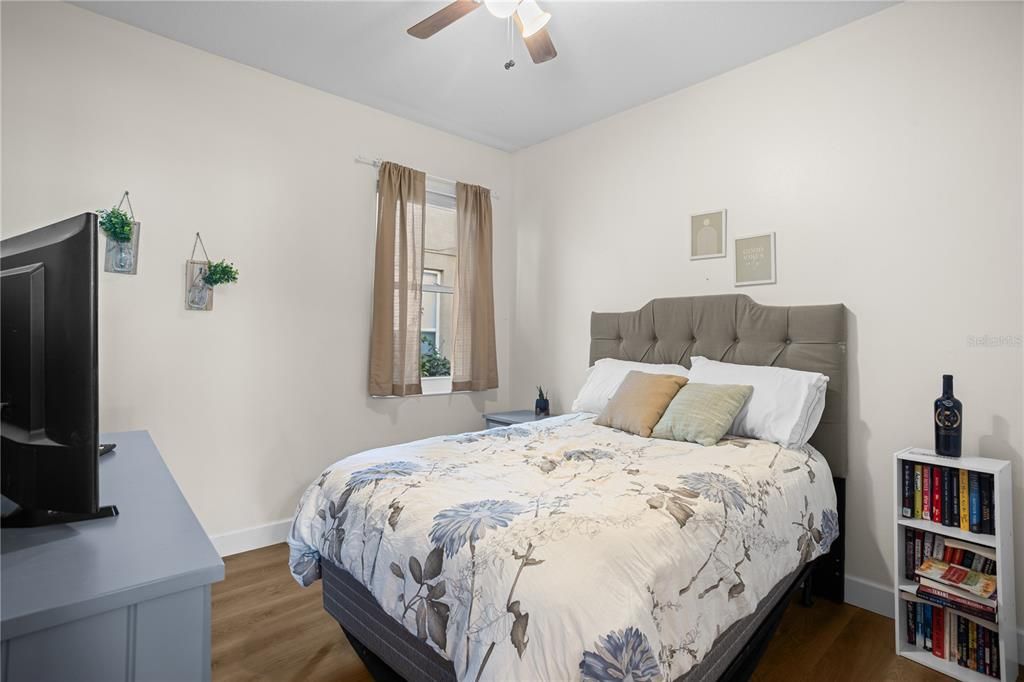 Active With Contract: $565,000 (3 beds, 2 baths, 2102 Square Feet)