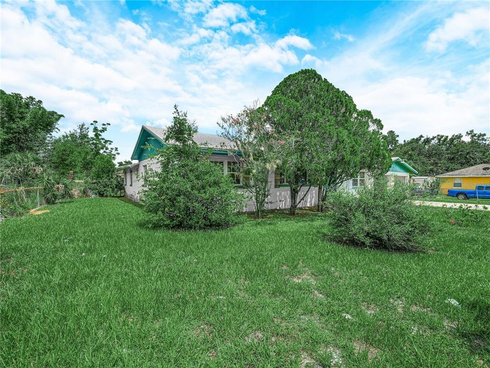 На продажу: $245,000 (5 спален, 2 ванн, 2580 Квадратных фут)