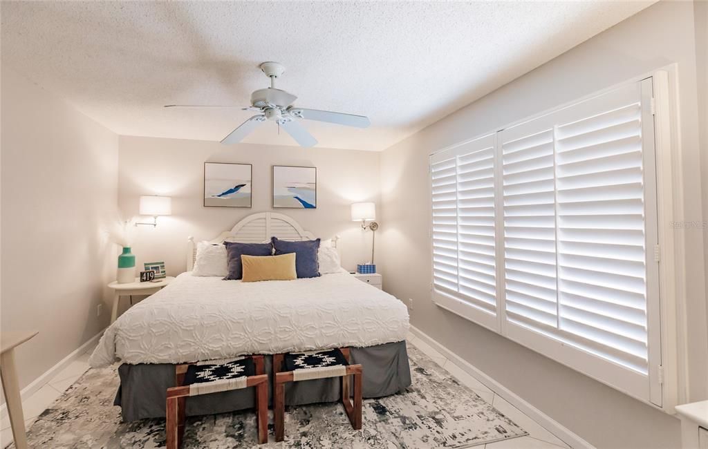 For Rent: $10,700 (2 beds, 2 baths, 1180 Square Feet)