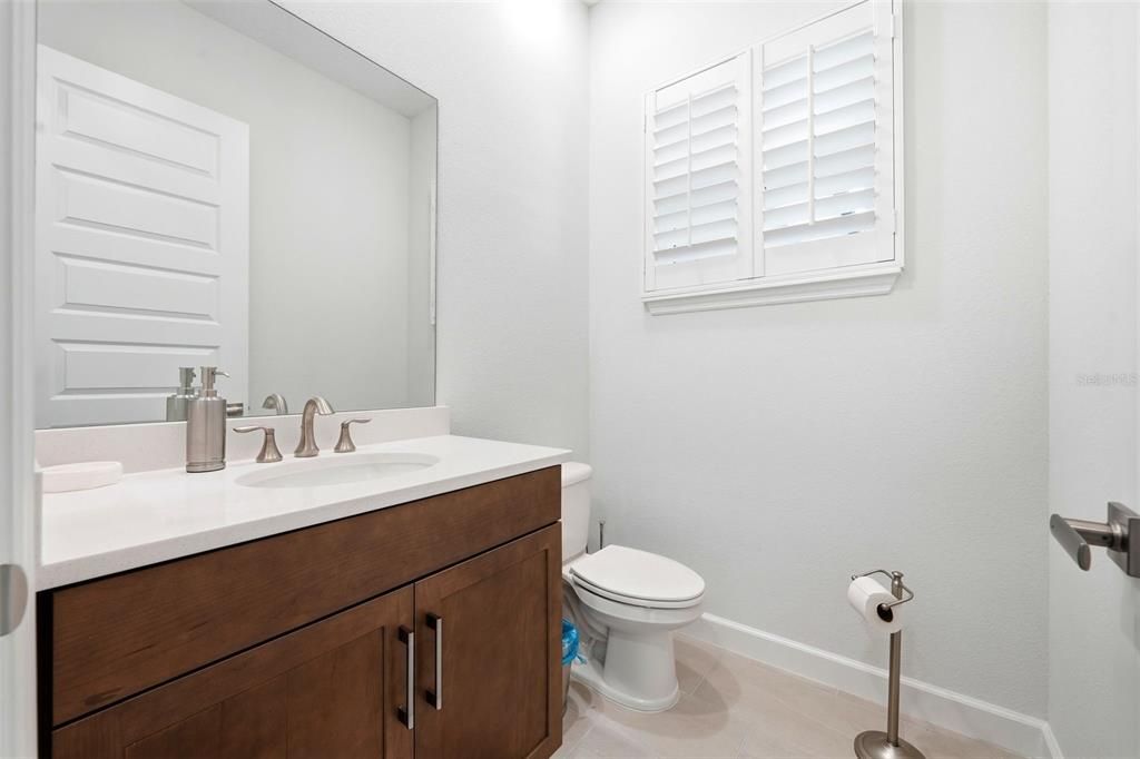 For Sale: $1,035,000 (4 beds, 3 baths, 2712 Square Feet)