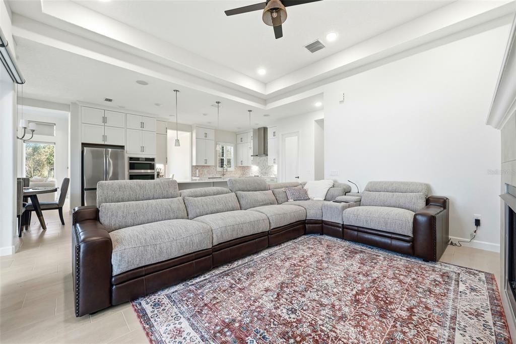 For Sale: $1,035,000 (4 beds, 3 baths, 2712 Square Feet)