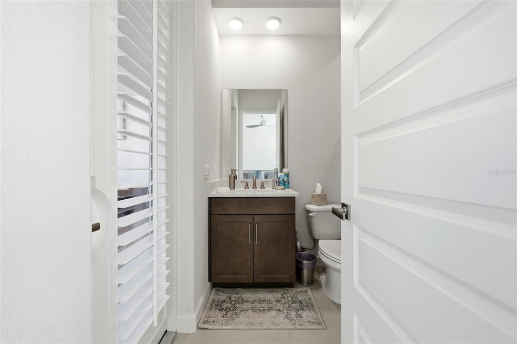 For Sale: $1,035,000 (4 beds, 3 baths, 2712 Square Feet)