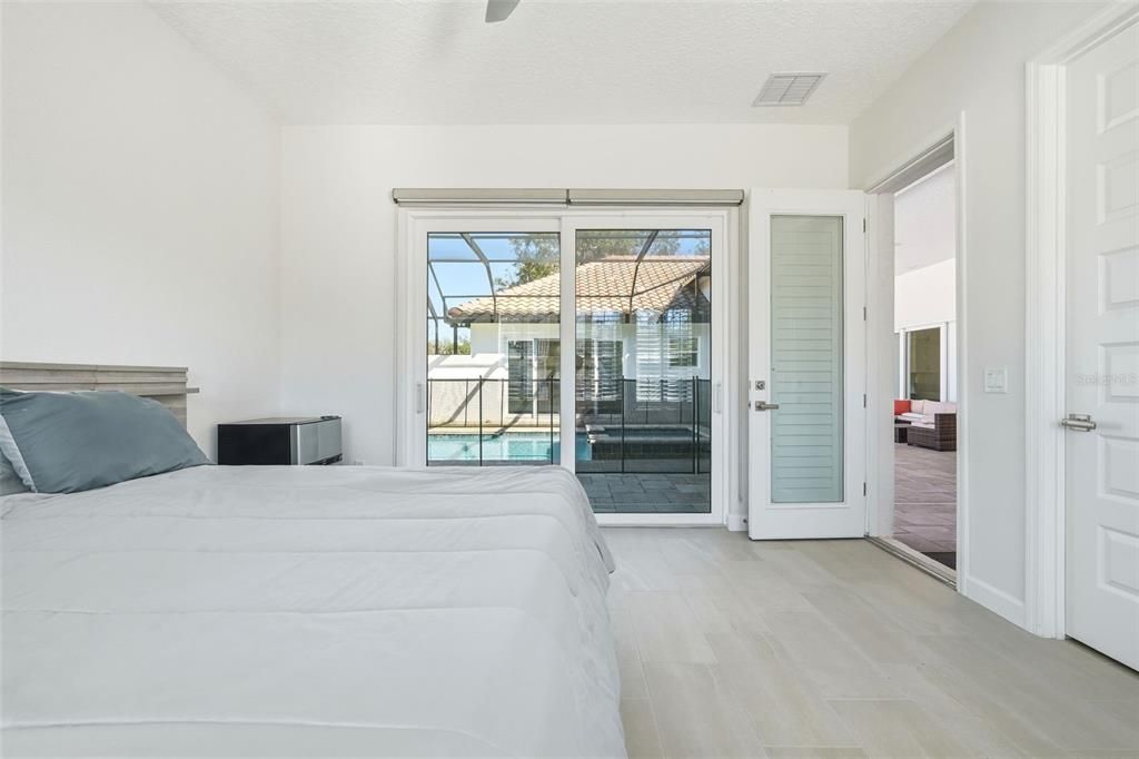 For Sale: $1,035,000 (4 beds, 3 baths, 2712 Square Feet)