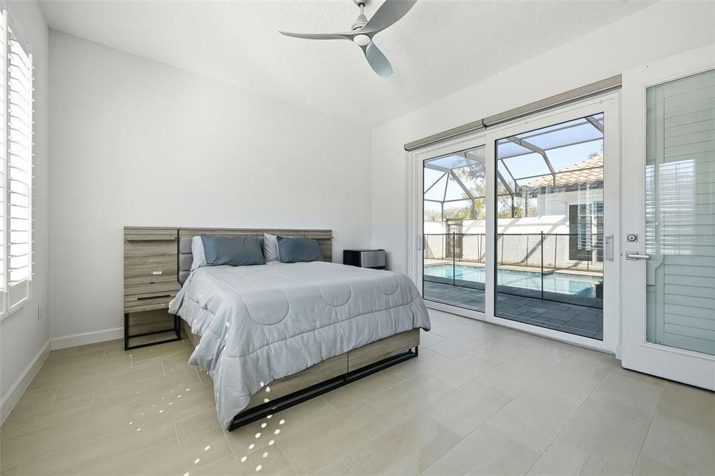 For Sale: $1,035,000 (4 beds, 3 baths, 2712 Square Feet)