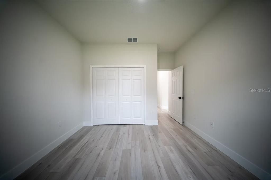 Active With Contract: $265,900 (3 beds, 2 baths, 1529 Square Feet)