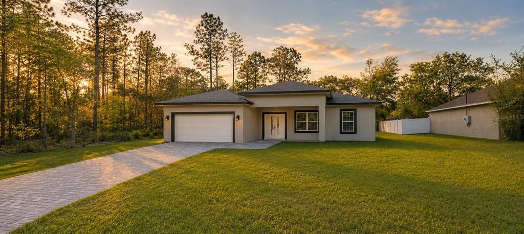 Active With Contract: $265,900 (3 beds, 2 baths, 1529 Square Feet)