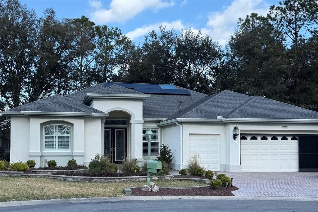 Recently Sold: $475,000 (2 beds, 2 baths, 2339 Square Feet)