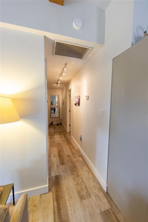 For Sale: $719,000 (2 beds, 2 baths, 1296 Square Feet)