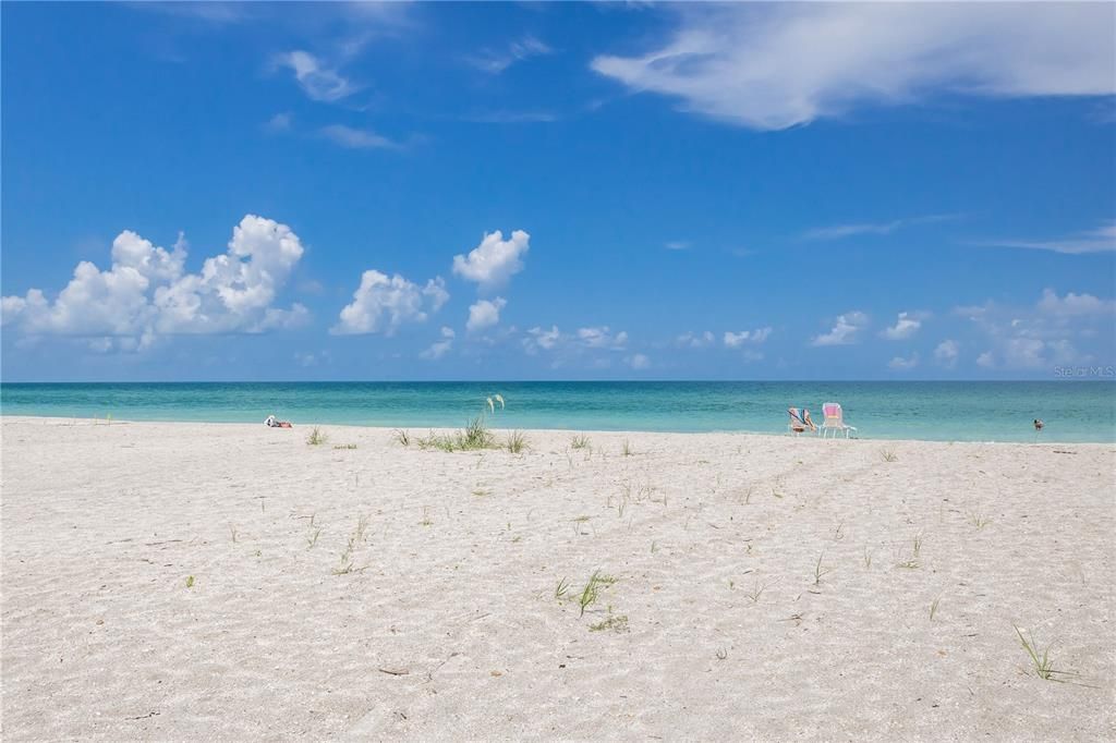 На продажу: $1,755,000 (2 спален, 2 ванн, 1098 Квадратных фут)