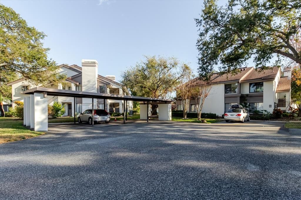 For Sale: $298,500 (2 beds, 2 baths, 1190 Square Feet)