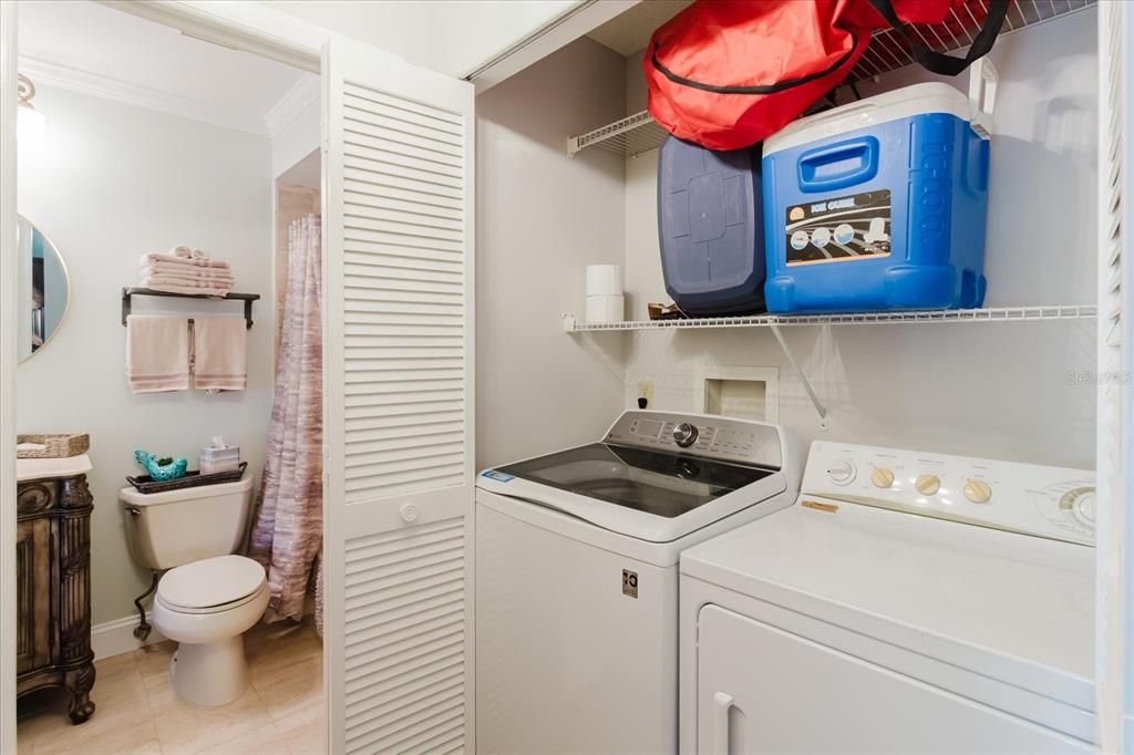 For Sale: $298,500 (2 beds, 2 baths, 1190 Square Feet)