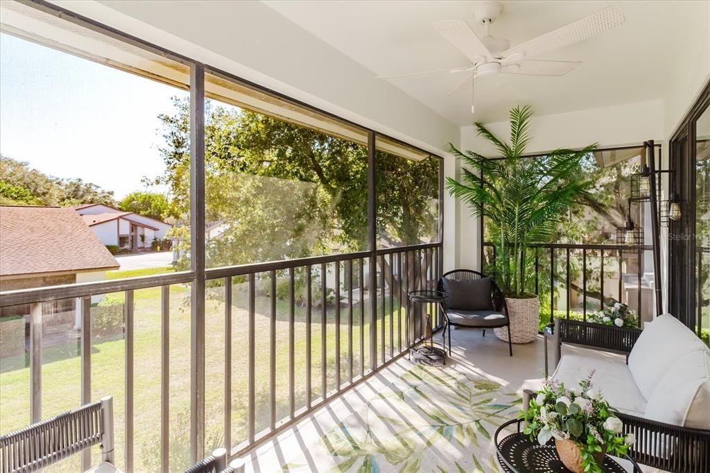 For Sale: $298,500 (2 beds, 2 baths, 1190 Square Feet)