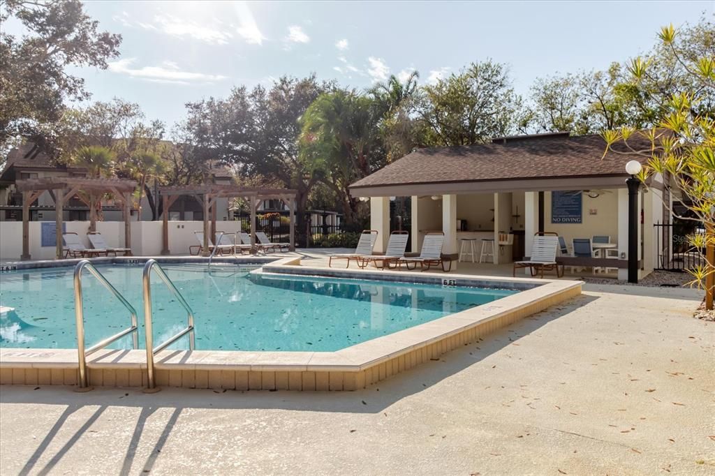 For Sale: $298,500 (2 beds, 2 baths, 1190 Square Feet)