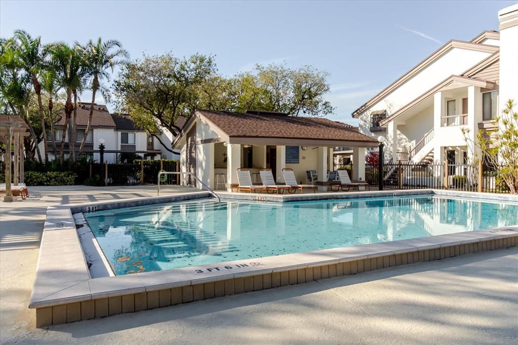 For Sale: $298,500 (2 beds, 2 baths, 1190 Square Feet)