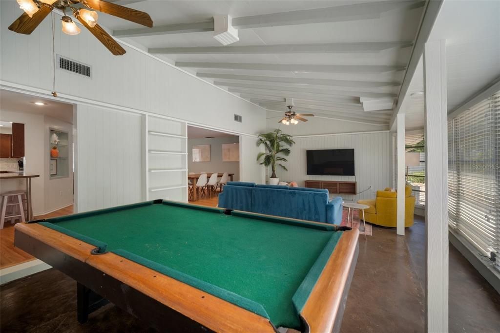 En Venta: $1,650,000 (9 camas, 5 baños, 5134 Pies cuadrados)