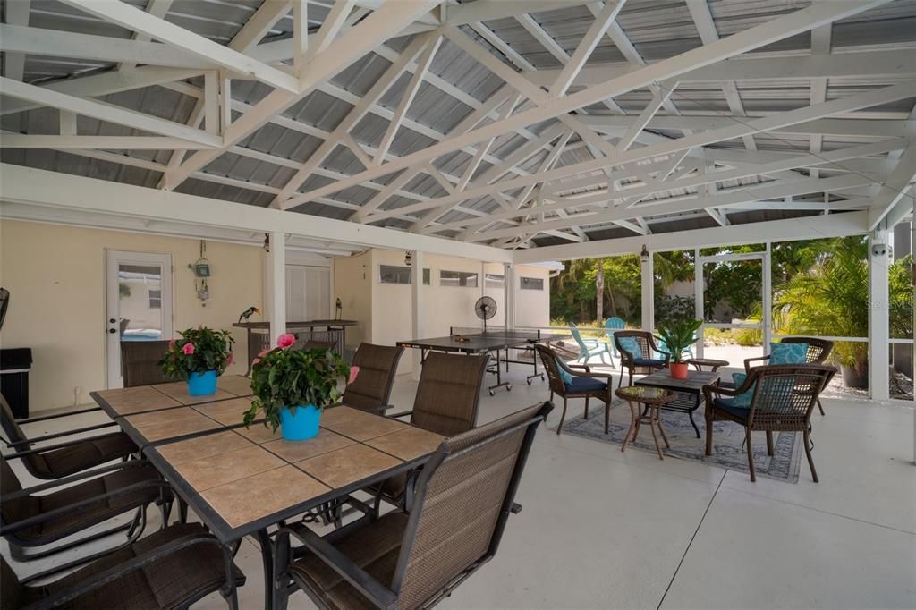 En Venta: $1,650,000 (9 camas, 5 baños, 5134 Pies cuadrados)