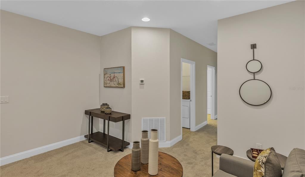 Activo con contrato: $399,990 (3 camas, 2 baños, 2043 Pies cuadrados)