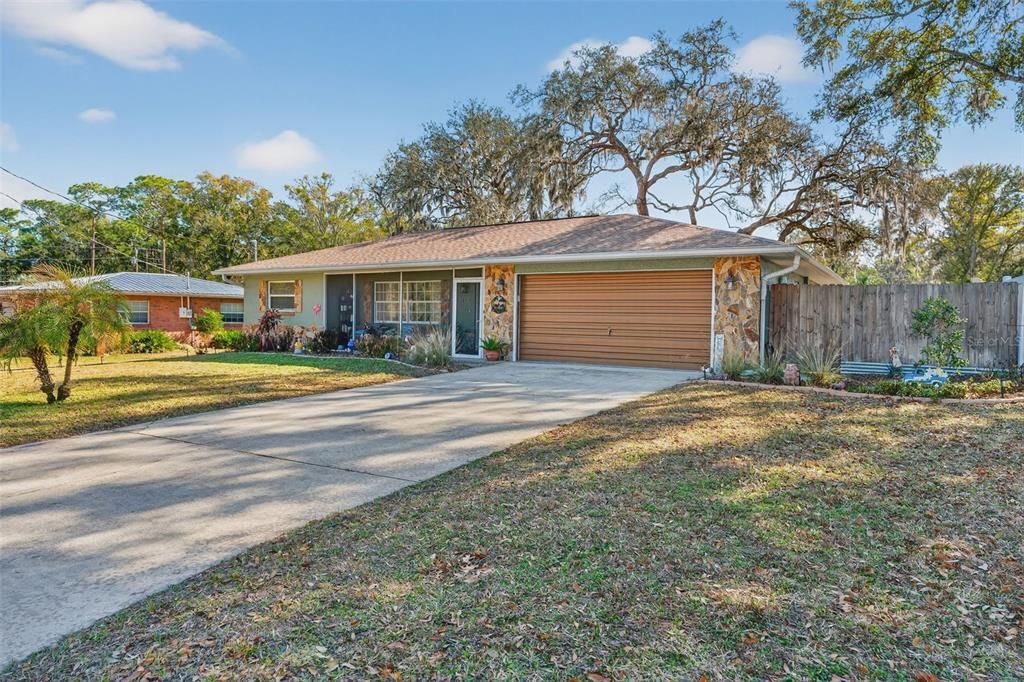 На продажу: $279,900 (2 спален, 2 ванн, 1532 Квадратных фут)