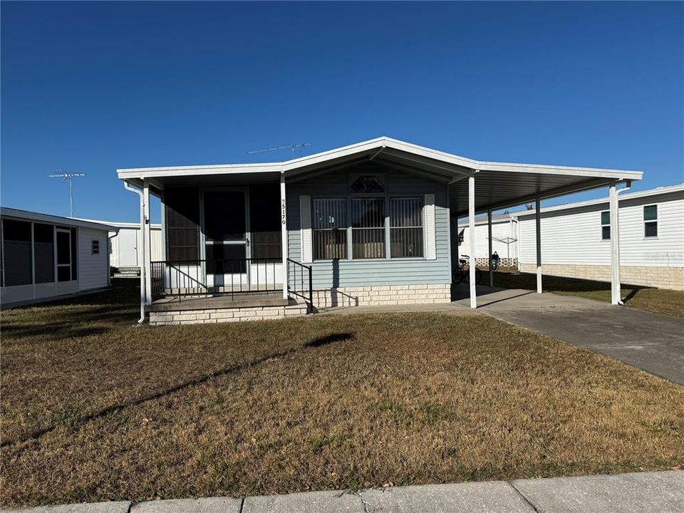 For Sale: $87,000 (1 beds, 1 baths, 670 Square Feet)