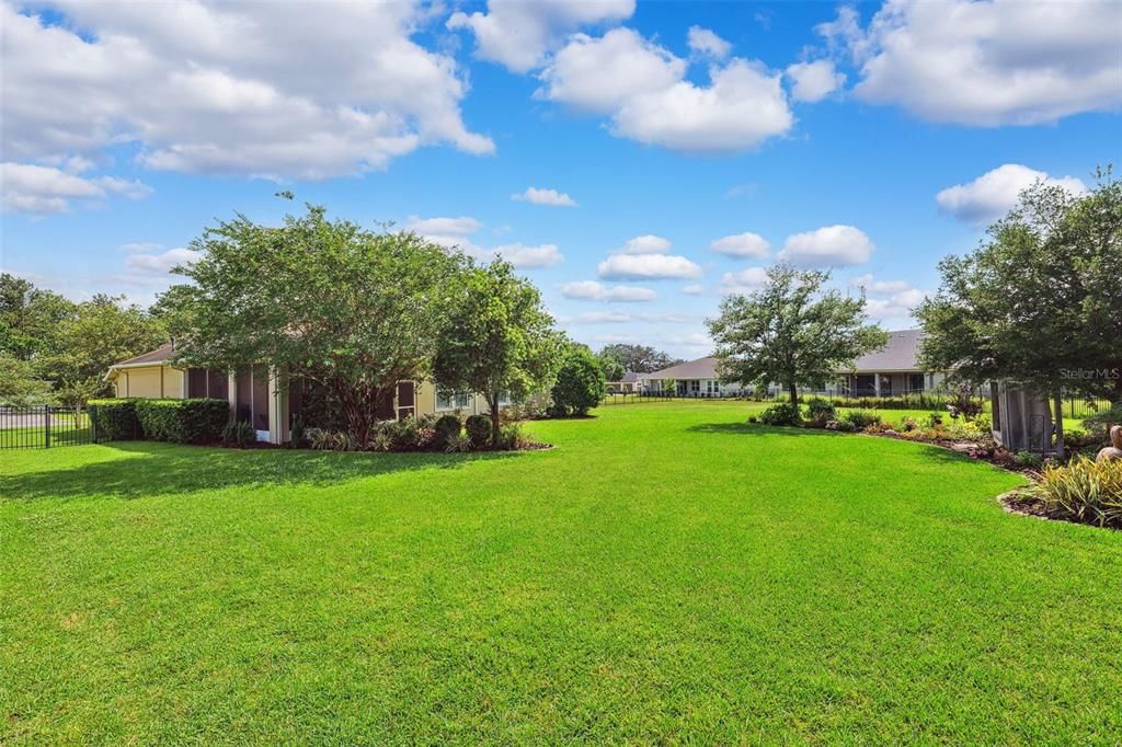 For Sale: $469,500 (3 beds, 2 baths, 2583 Square Feet)