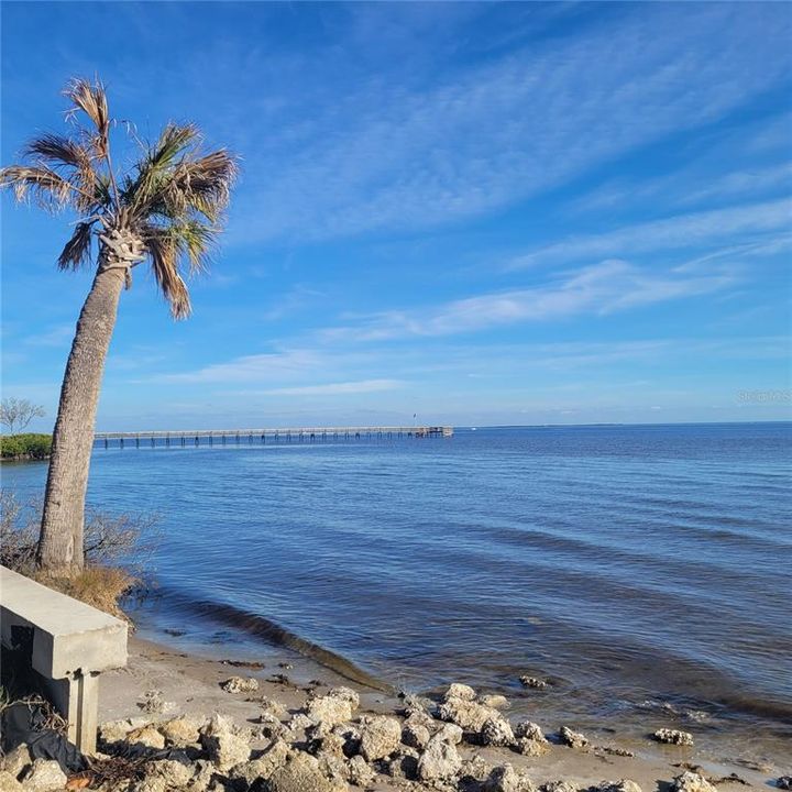For Sale: $299,900 (2 beds, 2 baths, 1120 Square Feet)