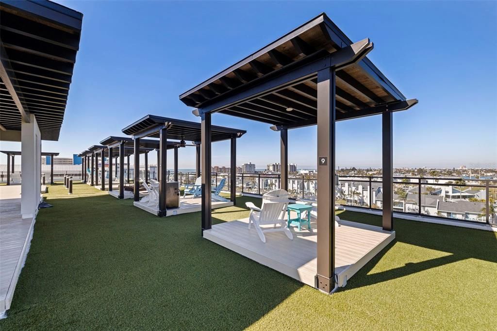For Sale: $1,139,000 (3 beds, 3 baths, 1727 Square Feet)