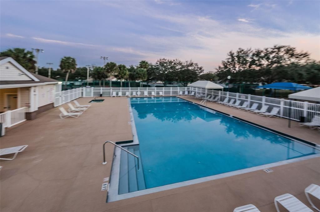 Active With Contract: $255,000 (2 beds, 2 baths, 1680 Square Feet)