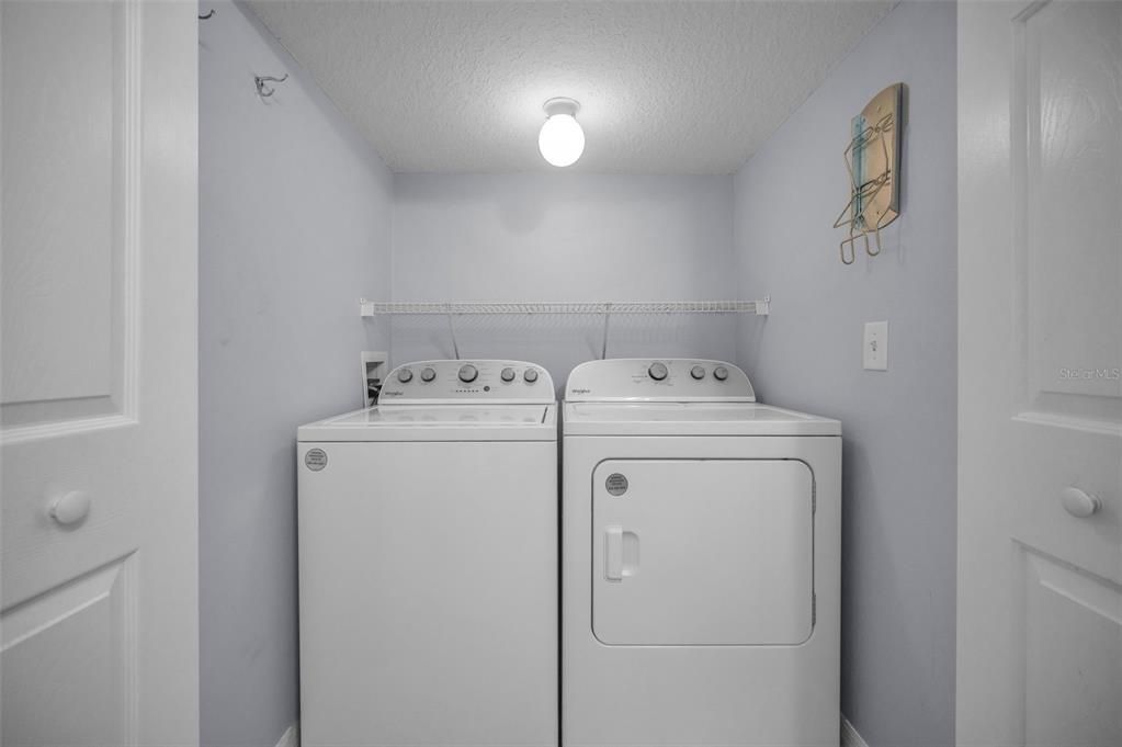 Active With Contract: $255,000 (2 beds, 2 baths, 1680 Square Feet)