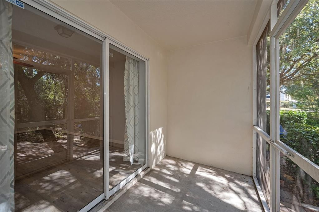 Active With Contract: $255,000 (2 beds, 2 baths, 1680 Square Feet)