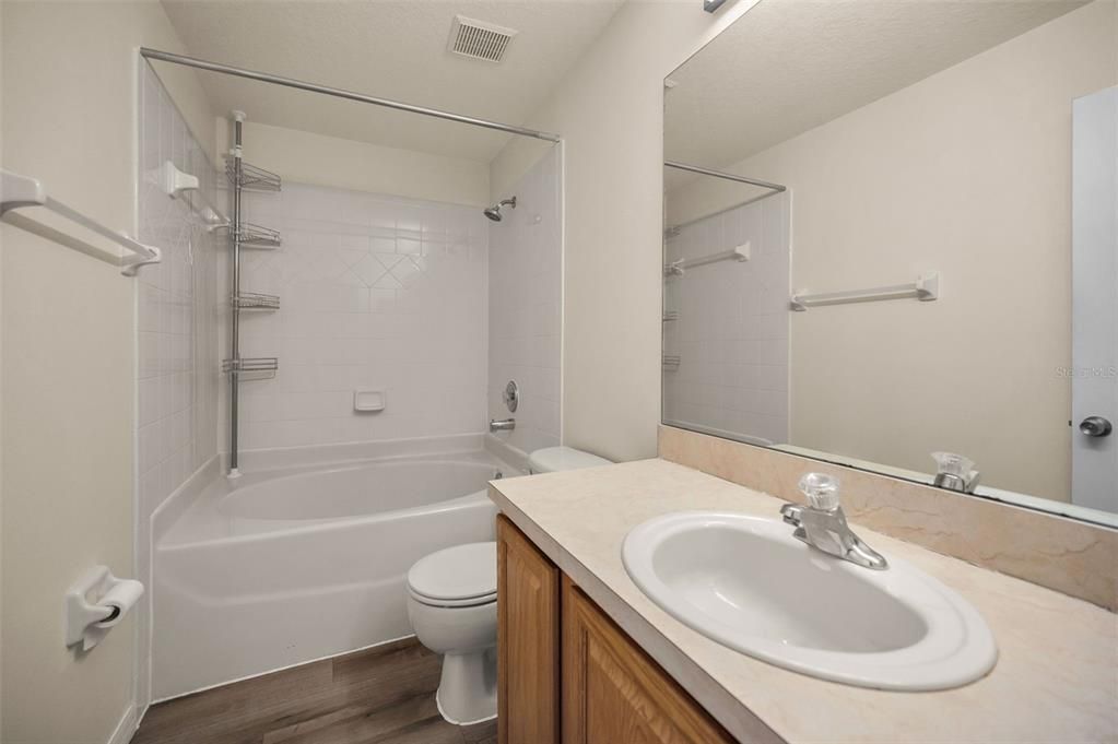 Active With Contract: $255,000 (2 beds, 2 baths, 1680 Square Feet)