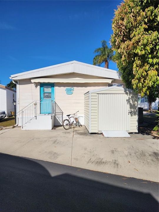Active With Contract: $190,000 (2 beds, 2 baths, 1000 Square Feet)