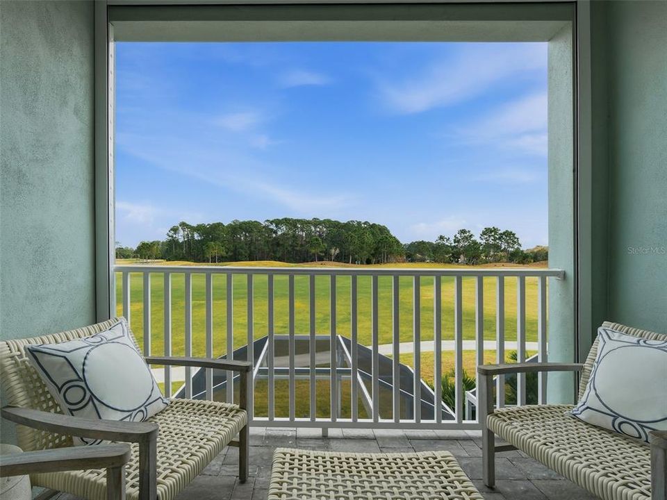 Activo con contrato: $565,000 (4 camas, 3 baños, 2092 Pies cuadrados)
